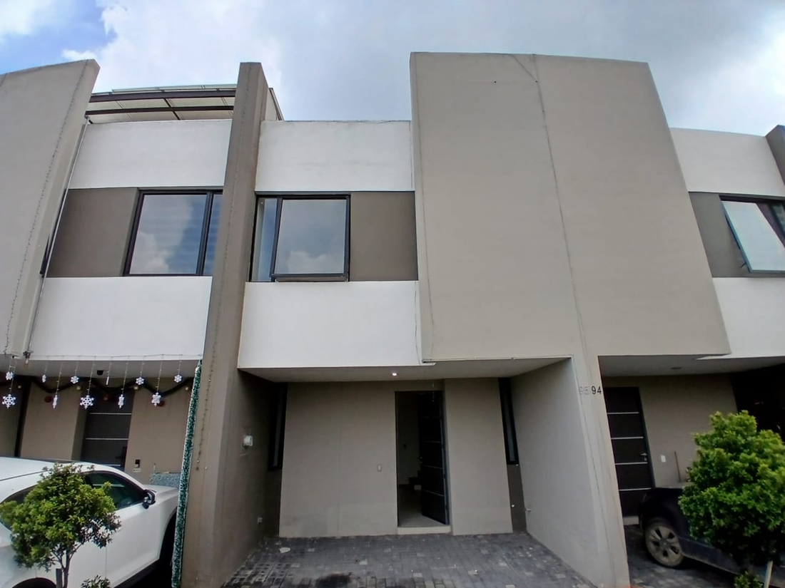 Casa En Venta Fraccionamiento Accanta, Zapópan, Jalisco