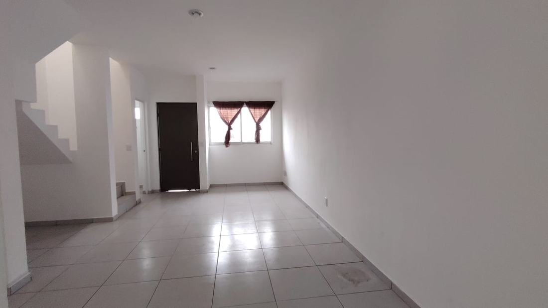 Casa En Venta Altaluz Residencial Zapopan 2 Pisos Con Alberca - Imagen 3